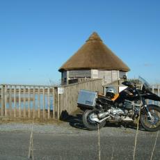 13L Thatched Shelter Lough Boora S of Blue Ball Cloghan Rd