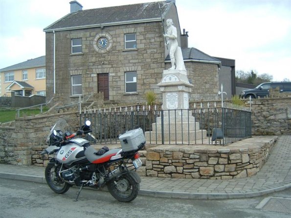 07L Ballinamuck - The Pikeman monument