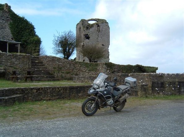 15 The castle Beagh Quay Ballysteen
